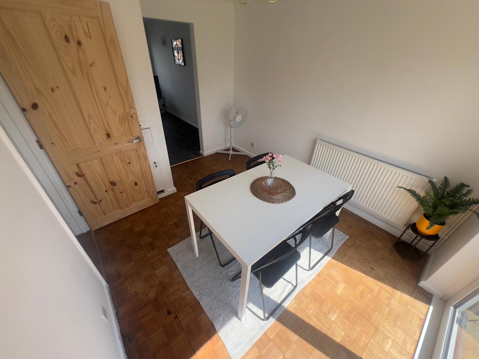 Charming 3-Bed House In Leighton Buzzard别墅 外观 照片